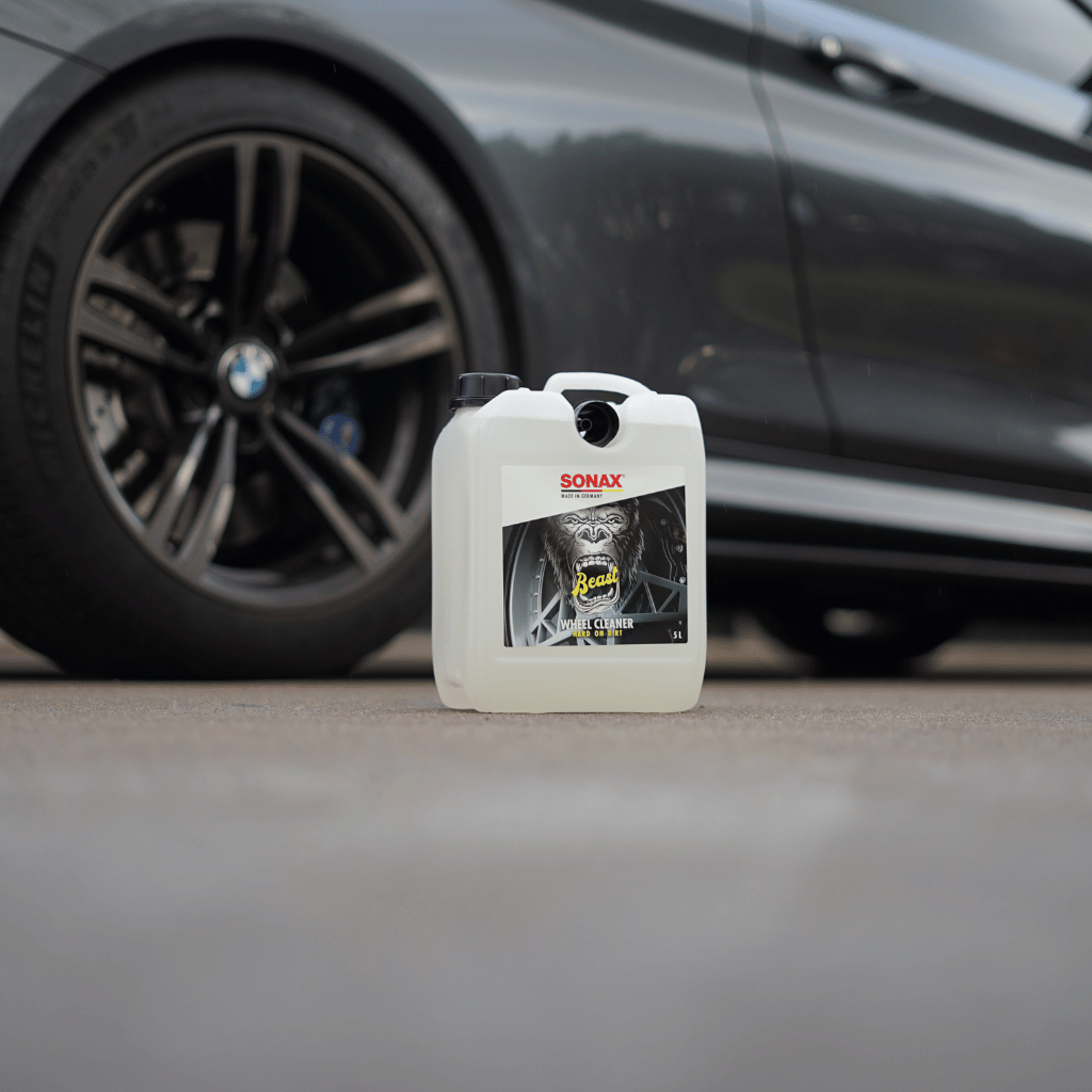 Pump Sprayer & Wheel Beast