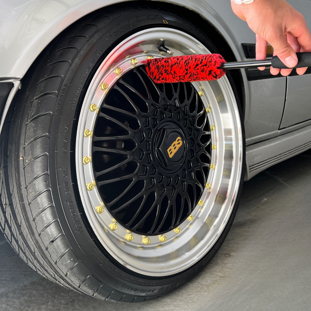 Premium Super Soft Wheel Brush