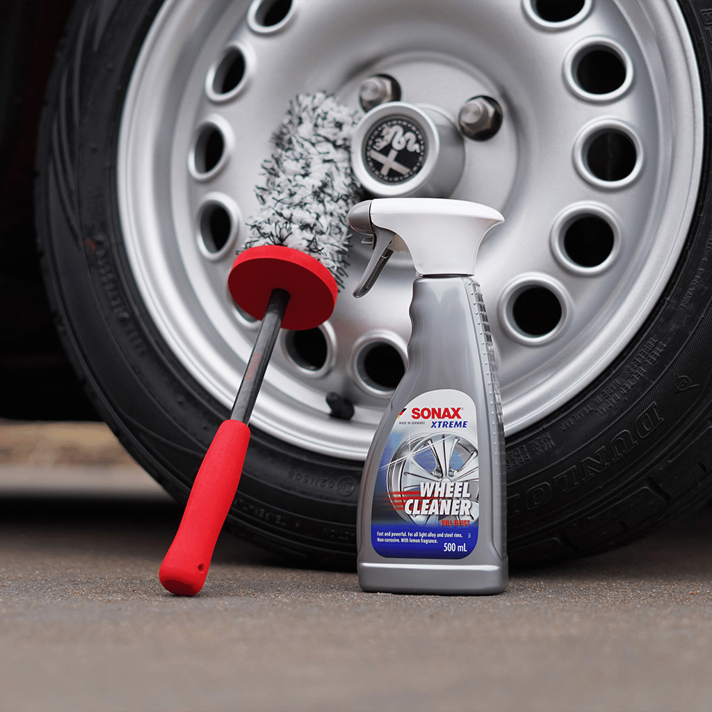 SONAX Microfibre Wheel Rim Brush